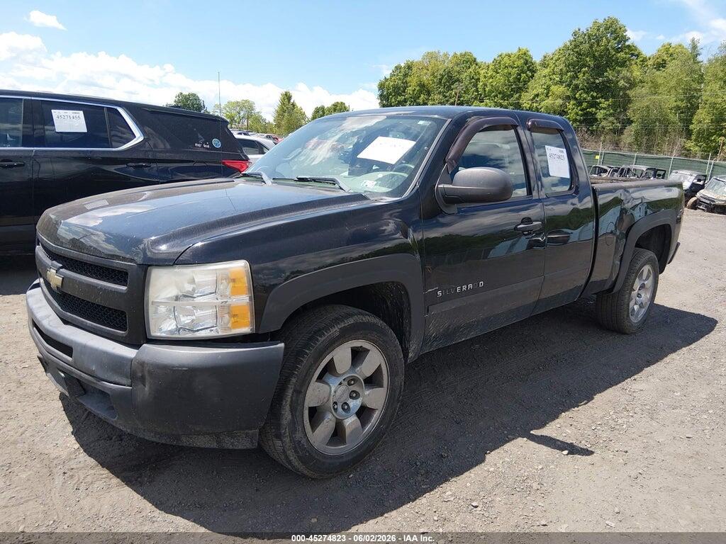 1GCRCPEX9BZ307646 2011 CHEVROLET SILVERADO 1500 photo no. 2
