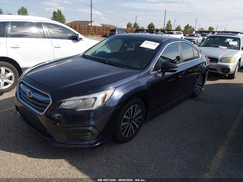 4S3BNAF6XJ3045779 2018 SUBARU LEGACY photo no. 2