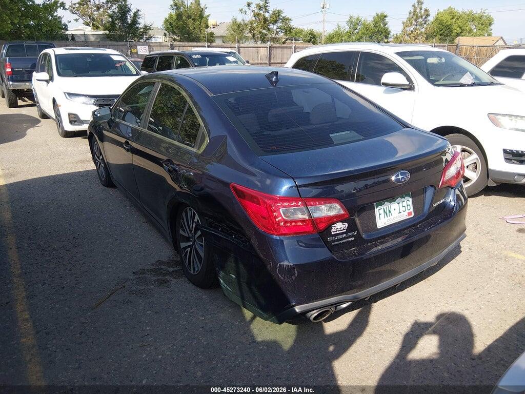 4S3BNAF6XJ3045779 2018 SUBARU LEGACY photo no. 3