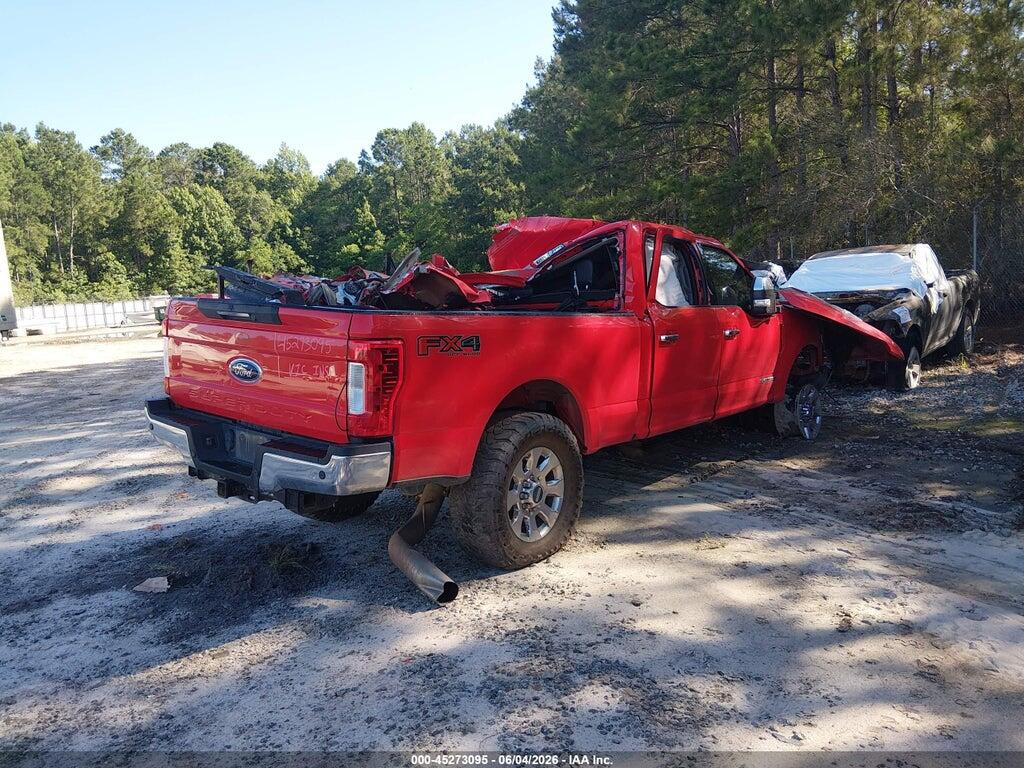 1FT7W2BT2JEC86311 2018 FORD F-250 photo no. 4