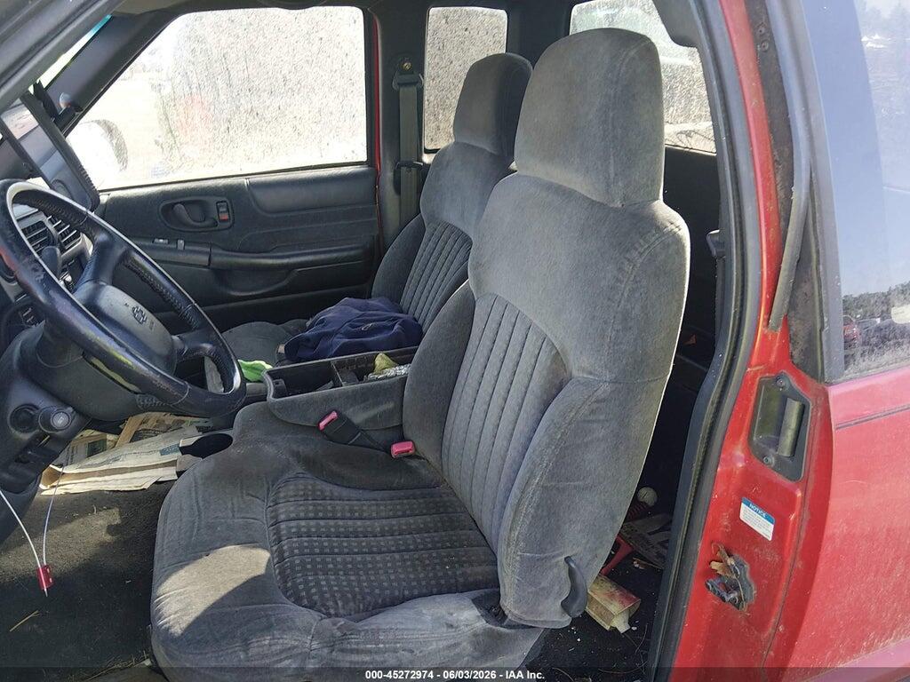 1GCCS195418132726 2001 CHEVROLET S-10 photo no. 8