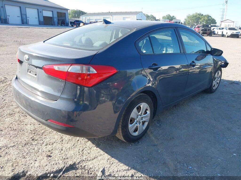 KNAFX4A65G5523640 2016 KIA FORTE photo no. 4