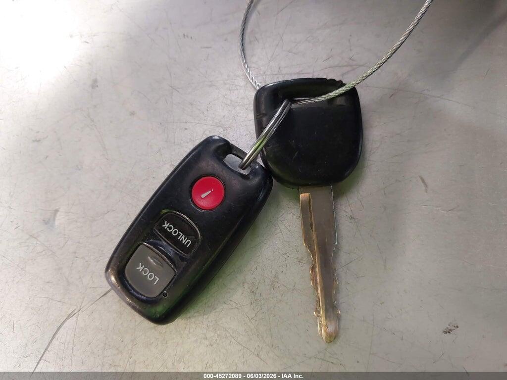 JM1BK12F241193228 2004 MAZDA MAZDA3 photo no. 11