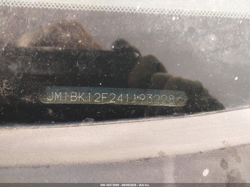 JM1BK12F241193228 2004 MAZDA MAZDA3 photo no. 9