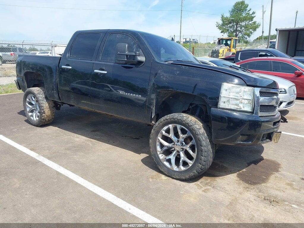 3GCPKSE71CG303573 2012 CHEVROLET SILVERADO 1500 photo no. 1