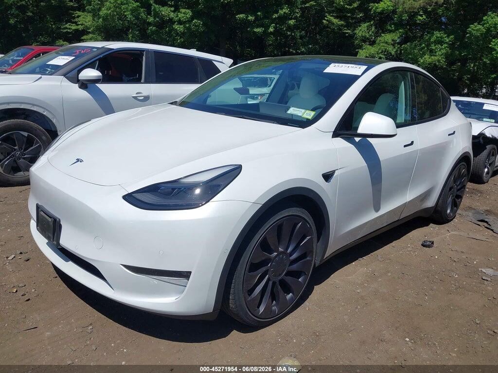 5YJYGDEF4MF303972 2021 TESLA MODEL Y photo no. 2