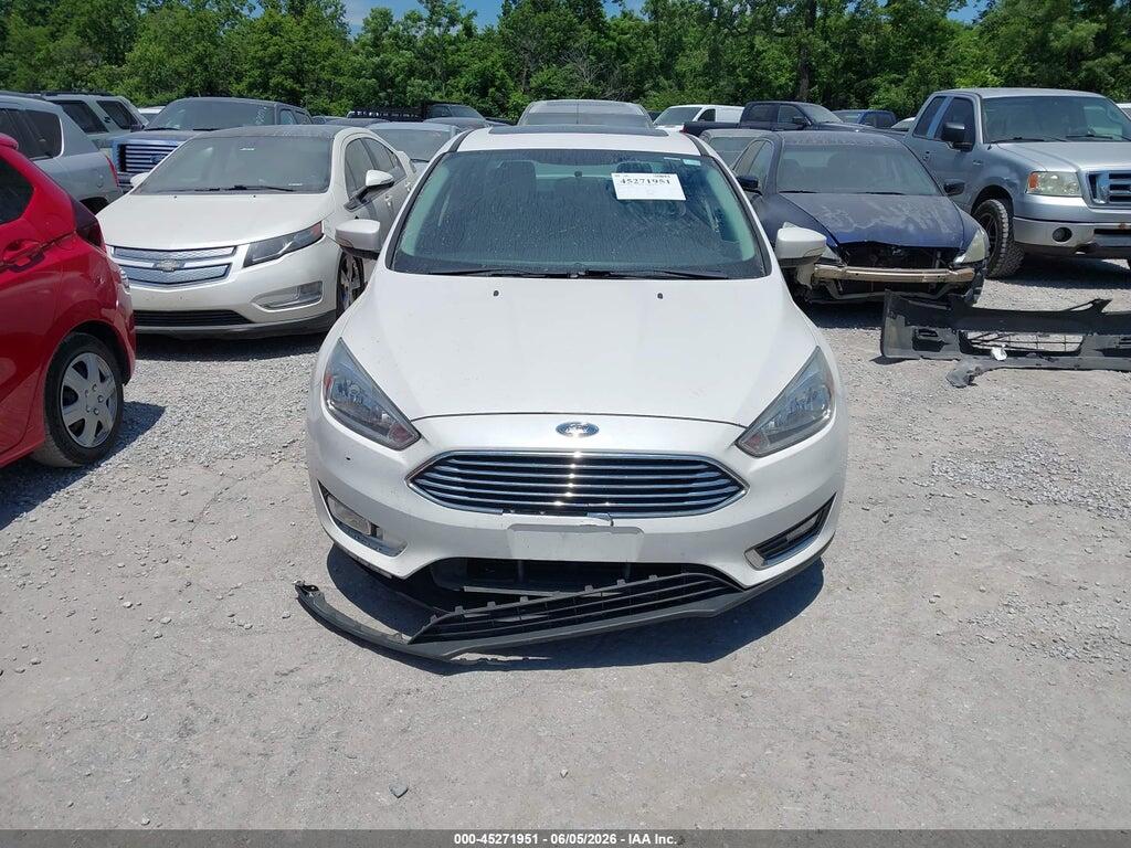 1FADP3J28JL249859 2018 FORD FOCUS photo no. 12