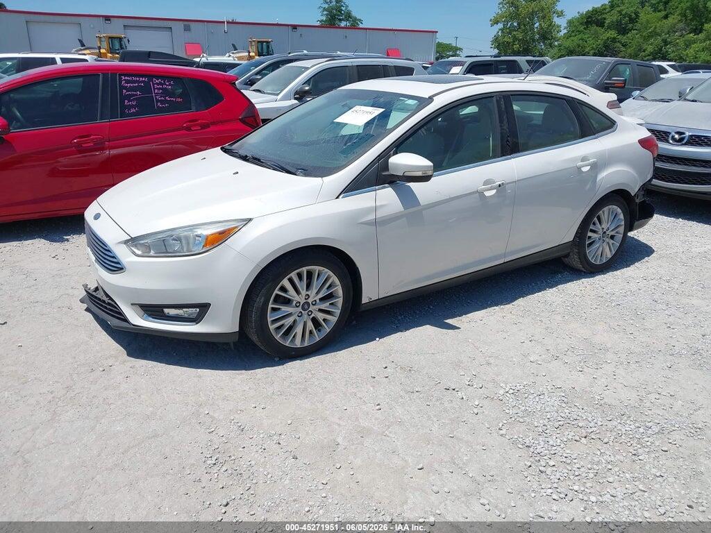 1FADP3J28JL249859 2018 FORD FOCUS photo no. 2