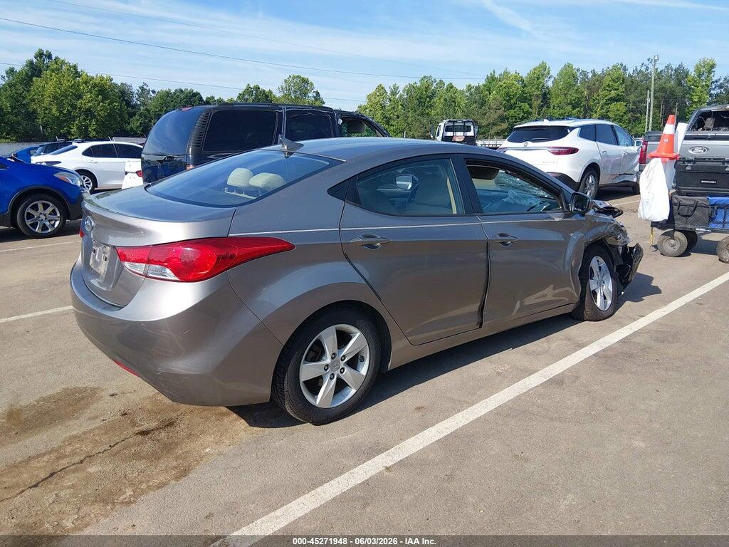 5NPDH4AE2BH007145 2011 HYUNDAI ELANTRA photo no. 4