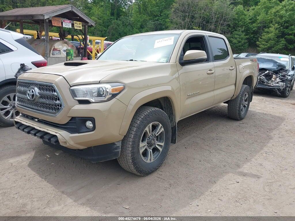 3TMCZ5AN6HM067043 2017 TOYOTA TACOMA photo no. 2