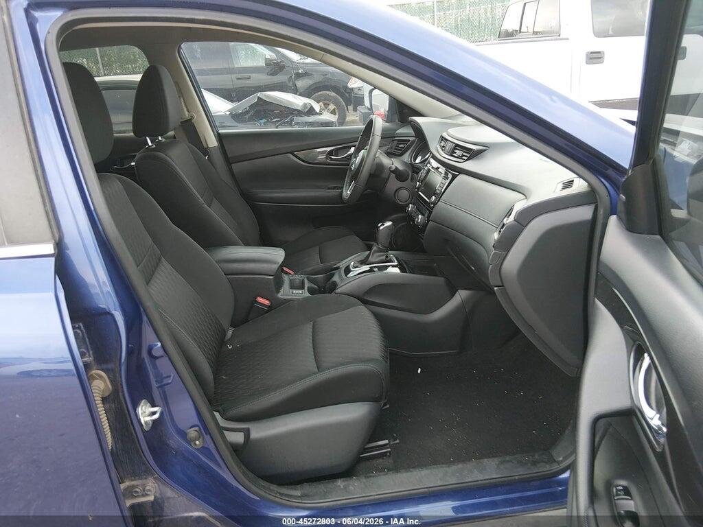 KNMAT2MV1JP569025 2018 NISSAN ROGUE photo no. 5