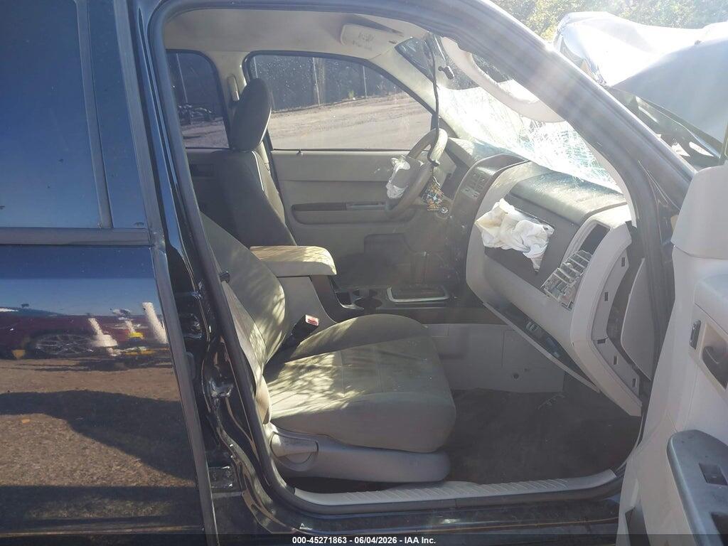 1FMCU0C77AKC44448 2010 FORD ESCAPE photo no. 5