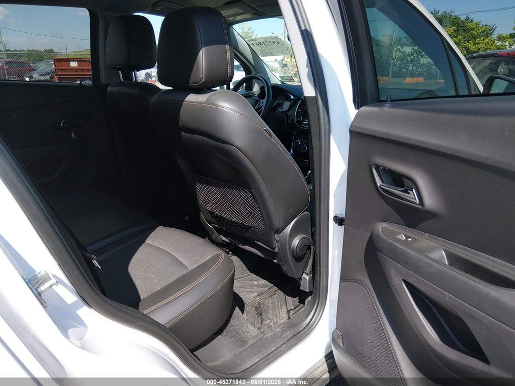 3GNCJPSB6JL272579 2018 CHEVROLET TRAX photo no. 8