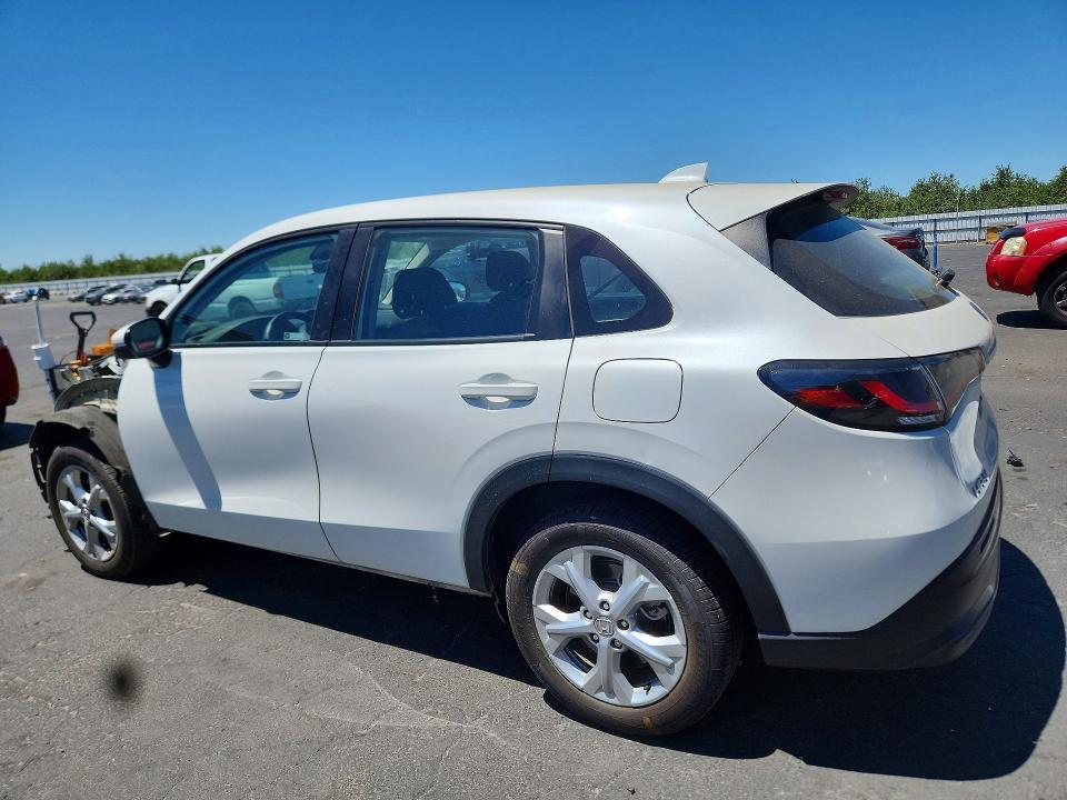 3CZRZ1H3XPM707920 2023 HONDA HR-V photo no. 2