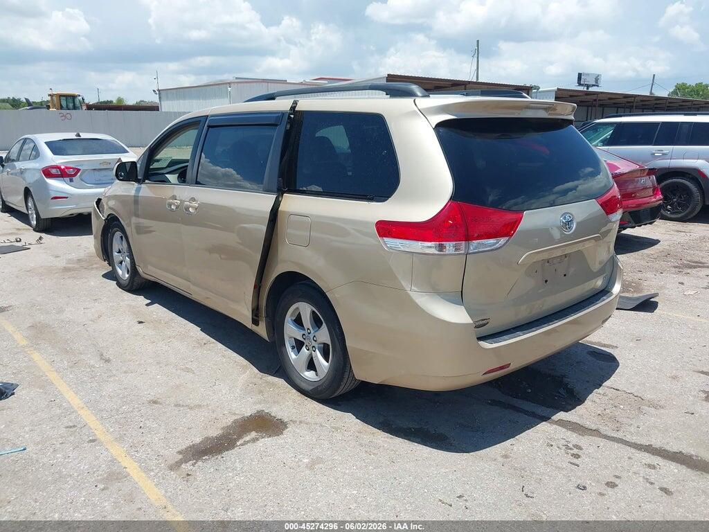 5TDKK3DC5DS334195 2013 TOYOTA SIENNA photo no. 3