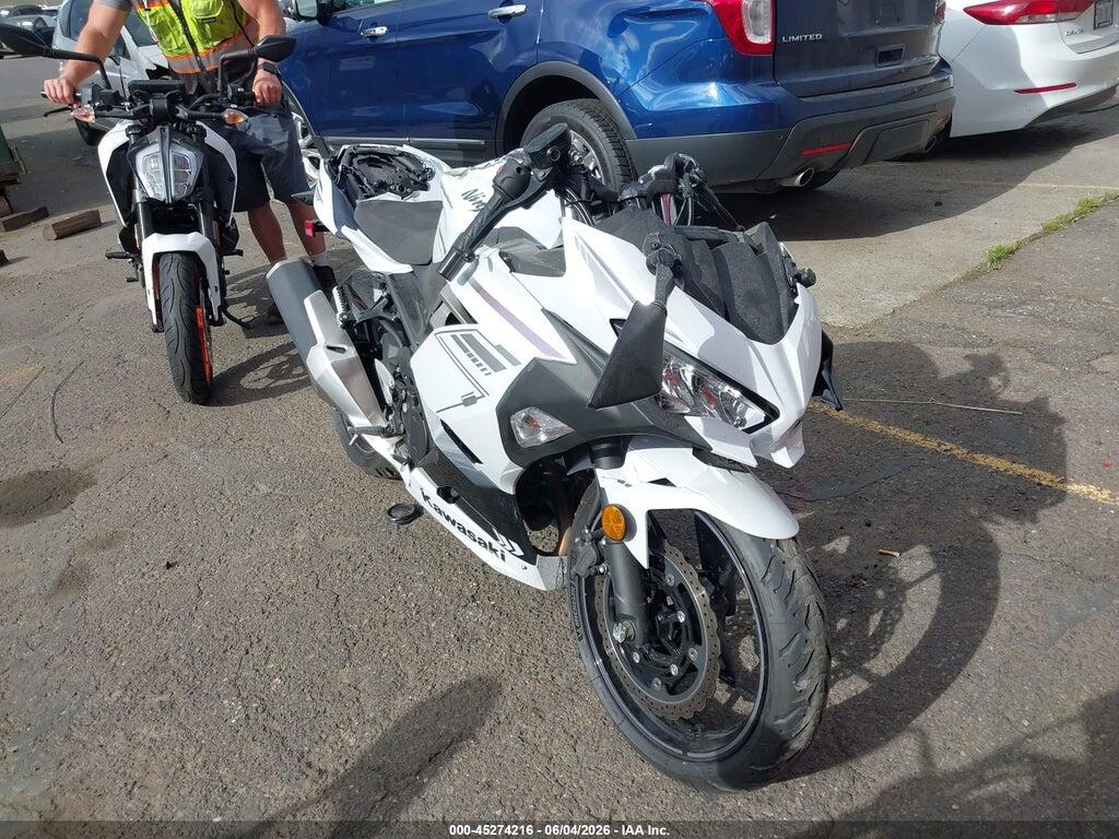 JKAEXKH14PDAR7438 2023 KAWASAKI EX400 photo no. 1