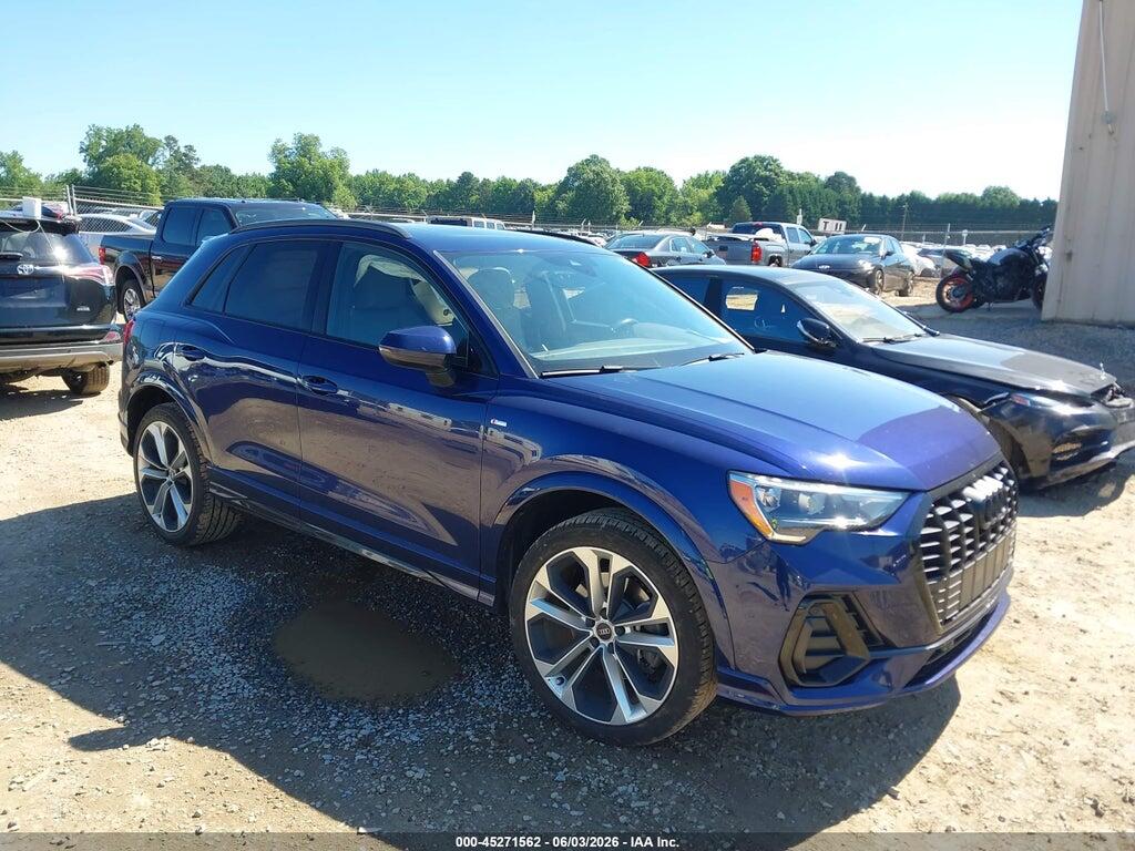 WA1DECF3XM1135874 2021 AUDI Q3 photo no. 1
