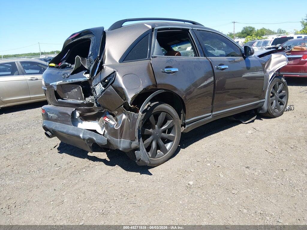 JNRAS08W55X217050 2005 INFINITI FX35 photo no. 4