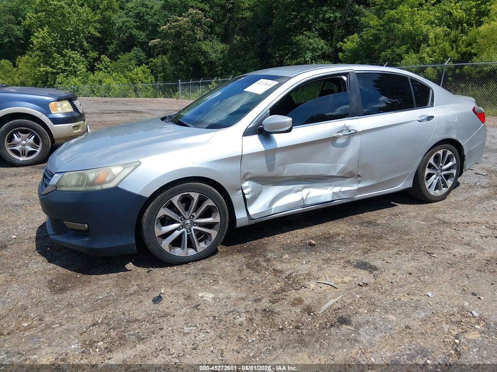 1HGCR2F50DA282837 2013 HONDA ACCORD photo no. 2