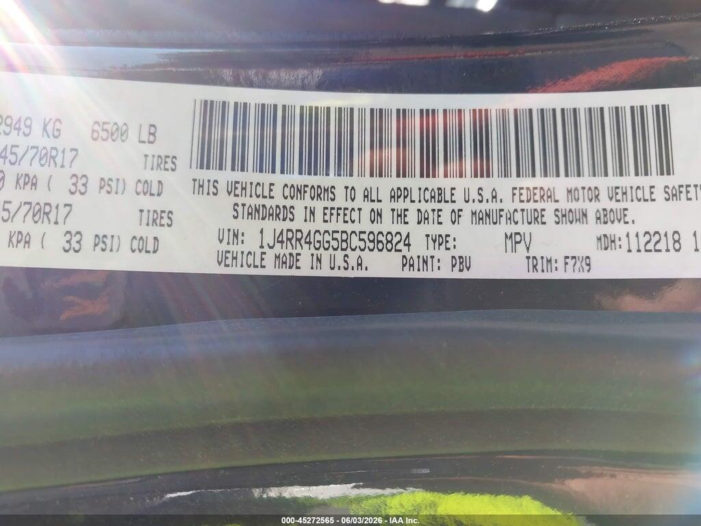 1J4RR4GG5BC596824 2011 JEEP GRAND CHEROKEE photo no. 9