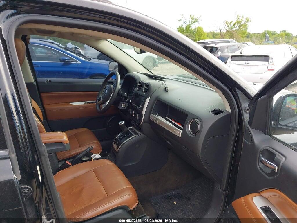 1C4NJDEB9HD113566 2017 JEEP COMPASS photo no. 5