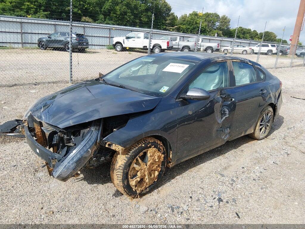 3KPF24AD2RE695874 2024 KIA FORTE photo no. 2