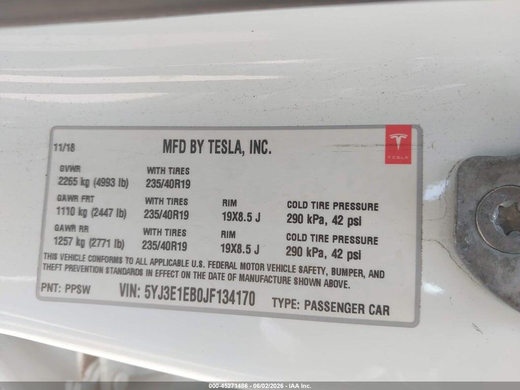 5YJ3E1EB0JF134170 2018 TESLA MODEL 3 photo no. 9