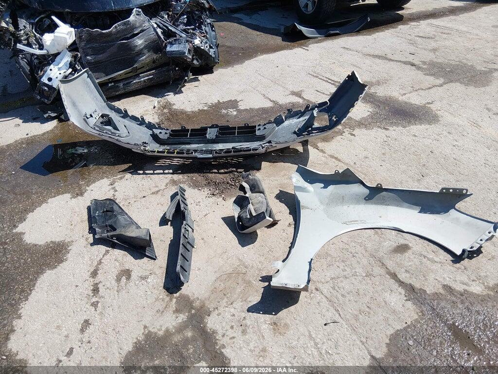 JF1GJAC66CH009072 2012 SUBARU IMPREZA photo no. 12