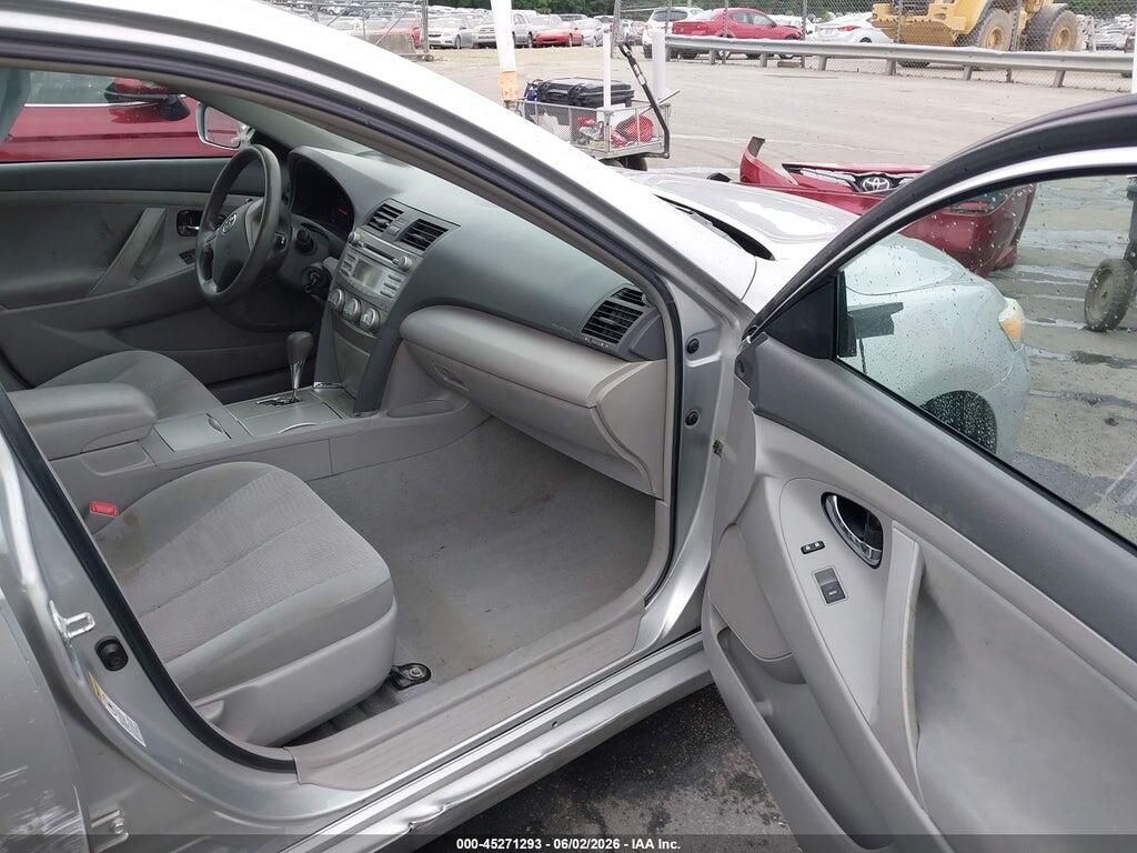 4T1BF3EK8BU762681 2011 TOYOTA CAMRY photo no. 5