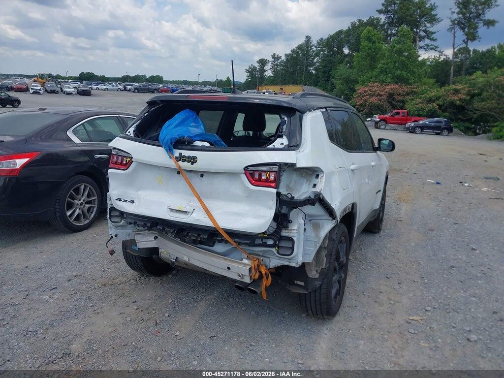 3C4NJDBB6NT223047 2022 JEEP COMPASS photo no. 4