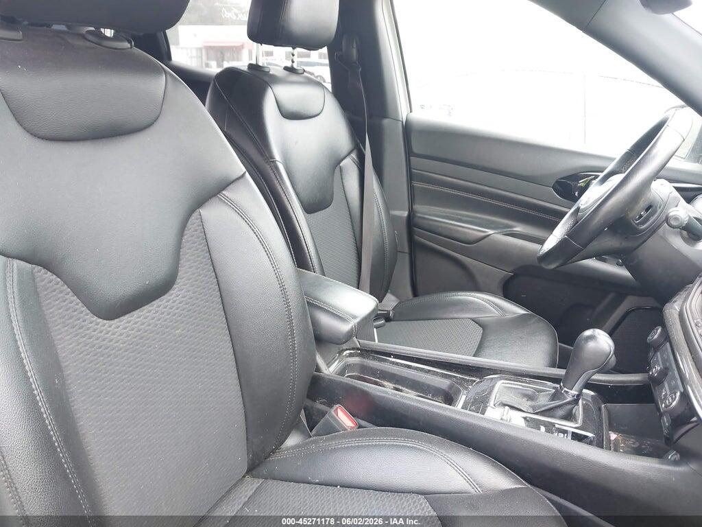 3C4NJDBB6NT223047 2022 JEEP COMPASS photo no. 5