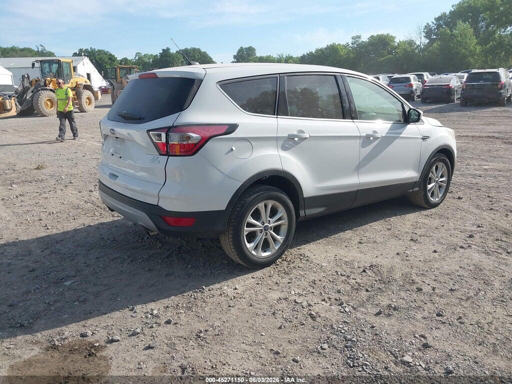 1FMCU0GD9HUC04550 2017 FORD ESCAPE photo no. 4