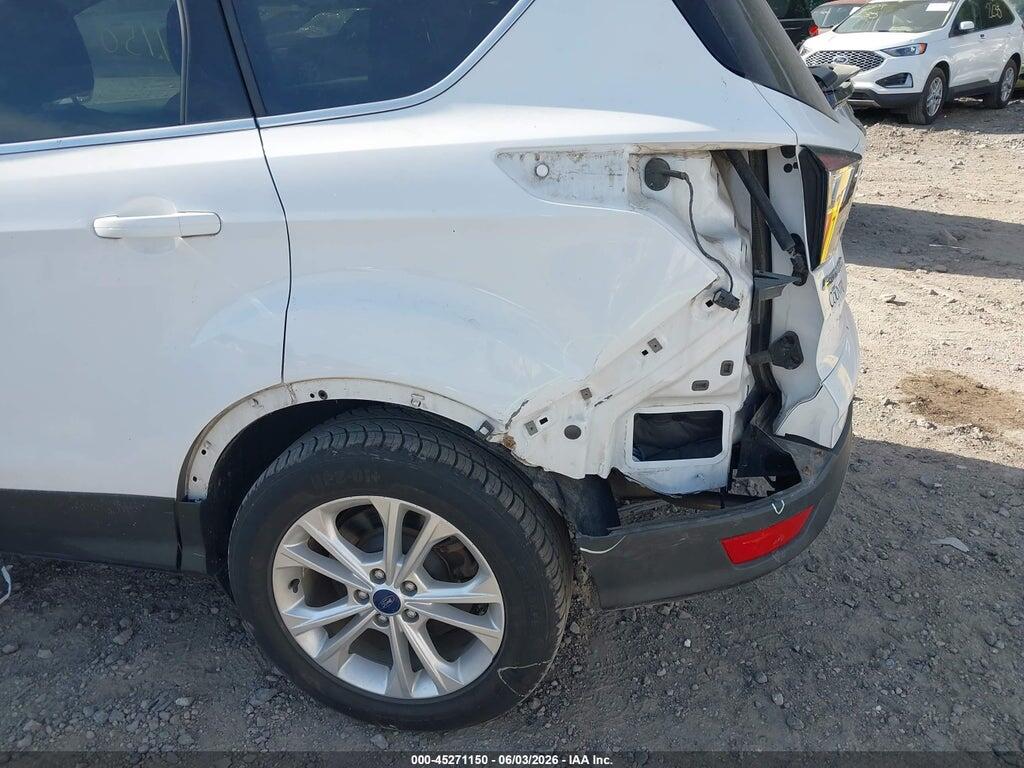 1FMCU0GD9HUC04550 2017 FORD ESCAPE photo no. 6