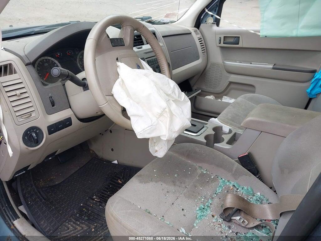 1FMCU0D73BKC47492 2011 FORD ESCAPE photo no. 5