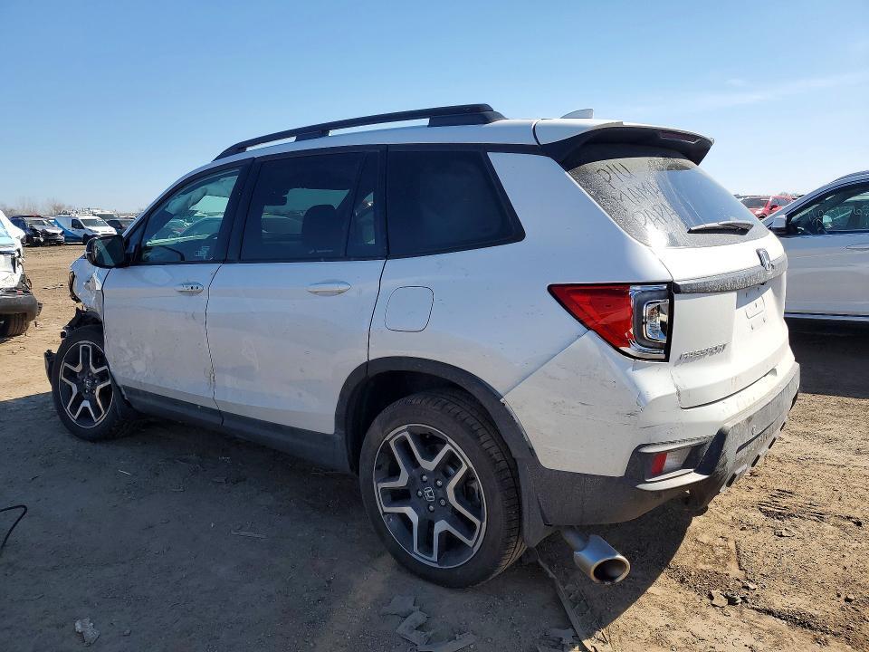 5FNYF8H02PB016037 2023 HONDA PASSPORT photo no. 2