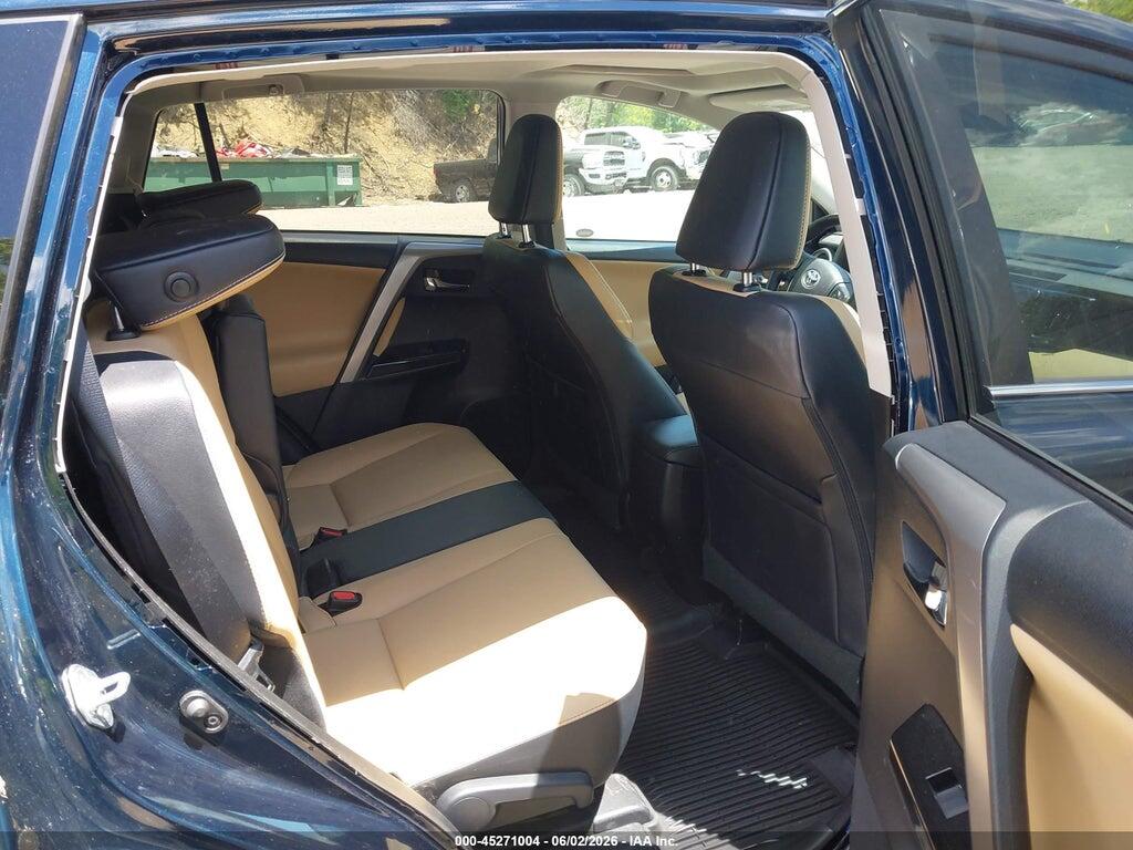 2T3DFREV6HW562758 2017 TOYOTA RAV4 photo no. 8