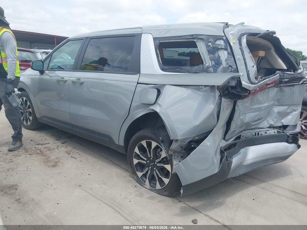 KNDNC5H33R6431144 2024 KIA CARNIVAL MPV photo no. 3