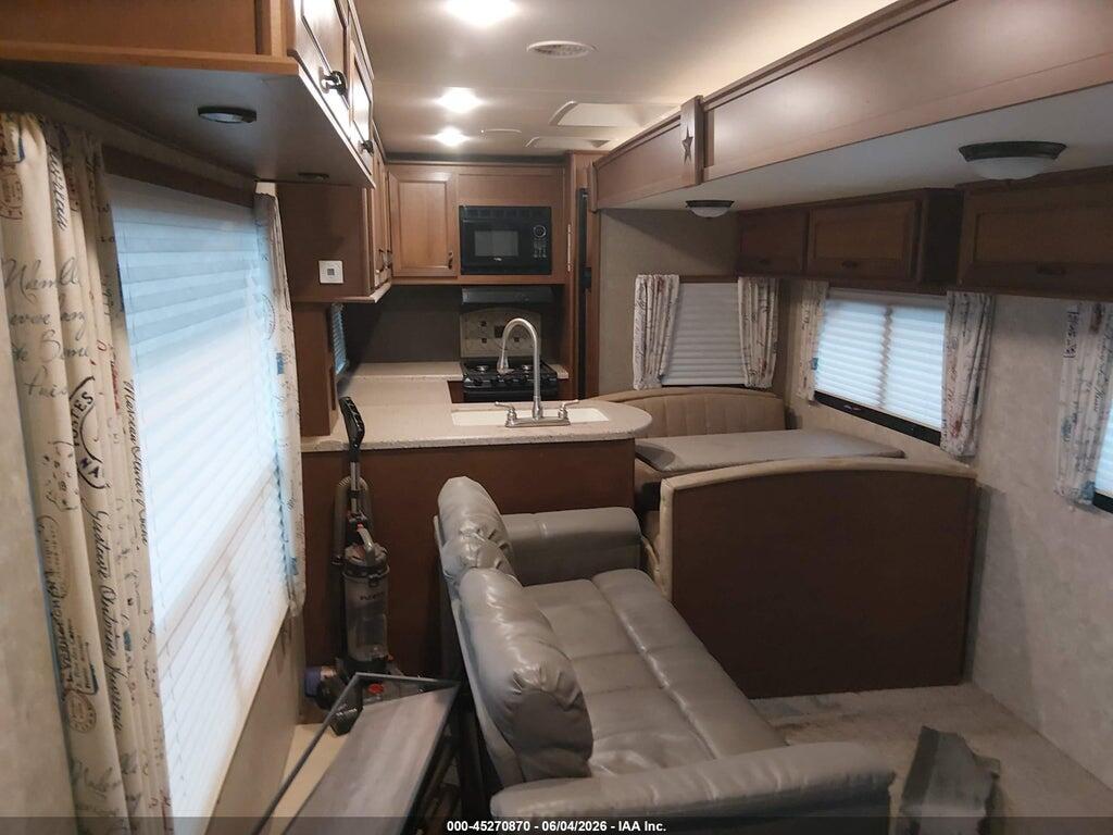 58TTX3621F2018776 2015 OPEN RANGE RV LIGHT photo no. 5