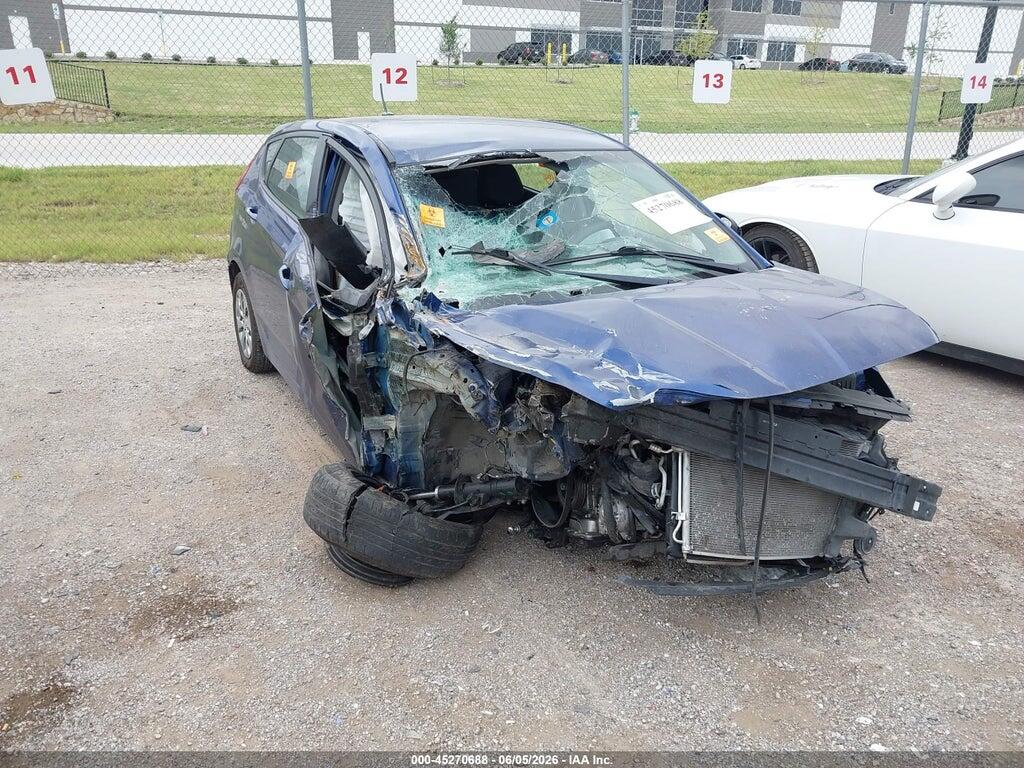 KMHCT5AEXGU252218 2016 HYUNDAI ACCENT photo no. 1
