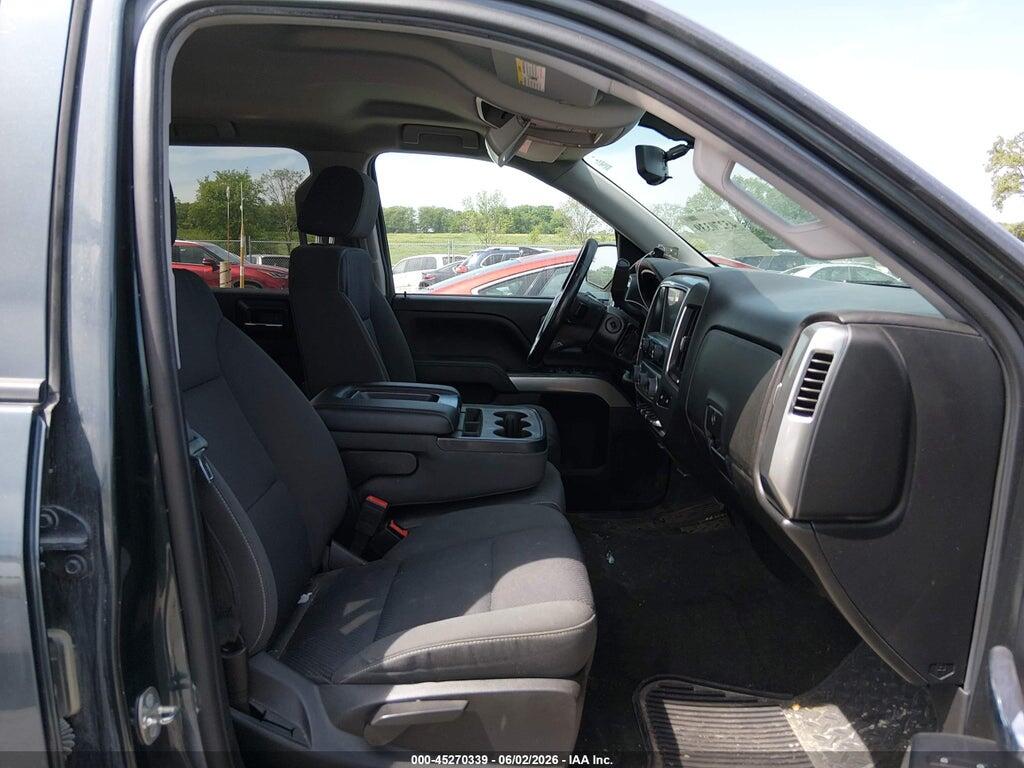 3GCUKREC5JG256053 2018 CHEVROLET SILVERADO 1500 photo no. 5
