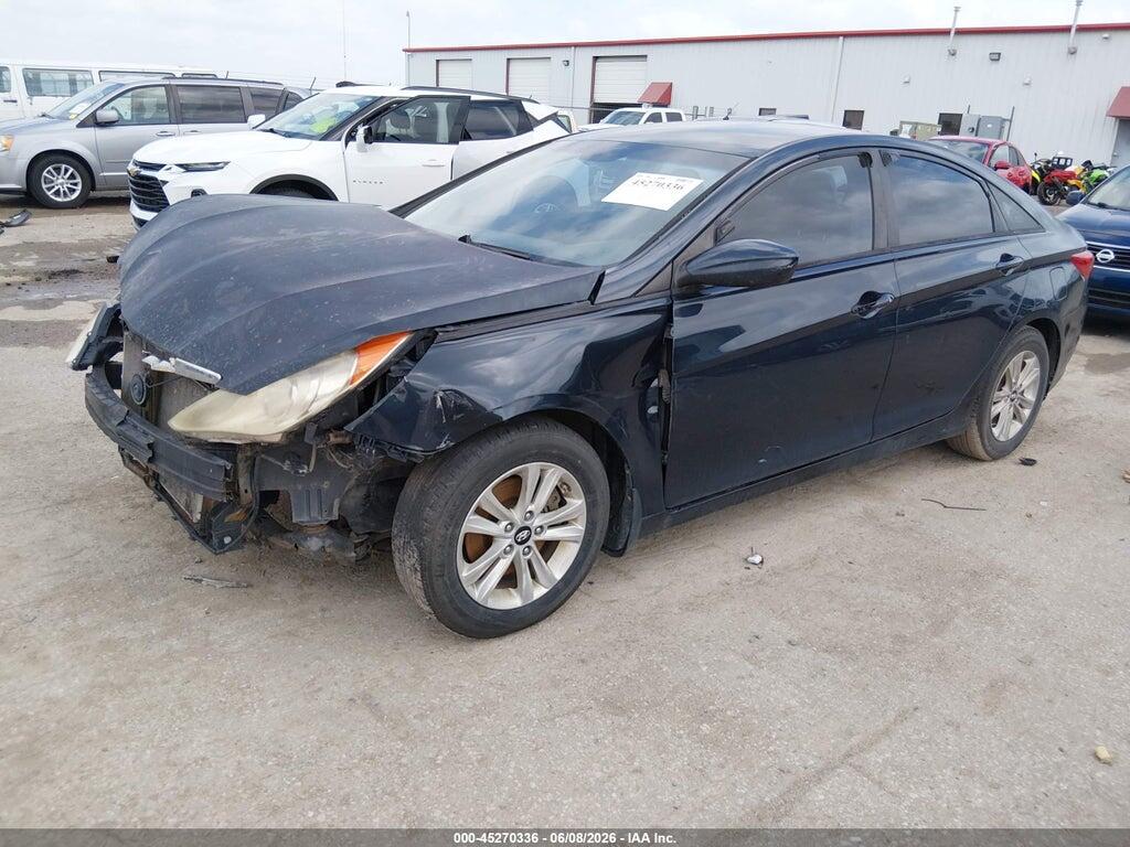 5NPEB4ACXBH111015 2011 HYUNDAI SONATA photo no. 2