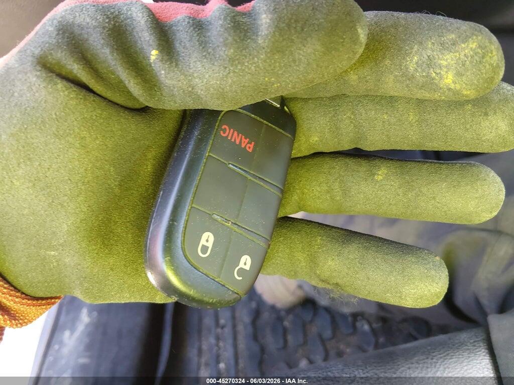 3C4NJDBB7LT221935 2020 JEEP COMPASS photo no. 11