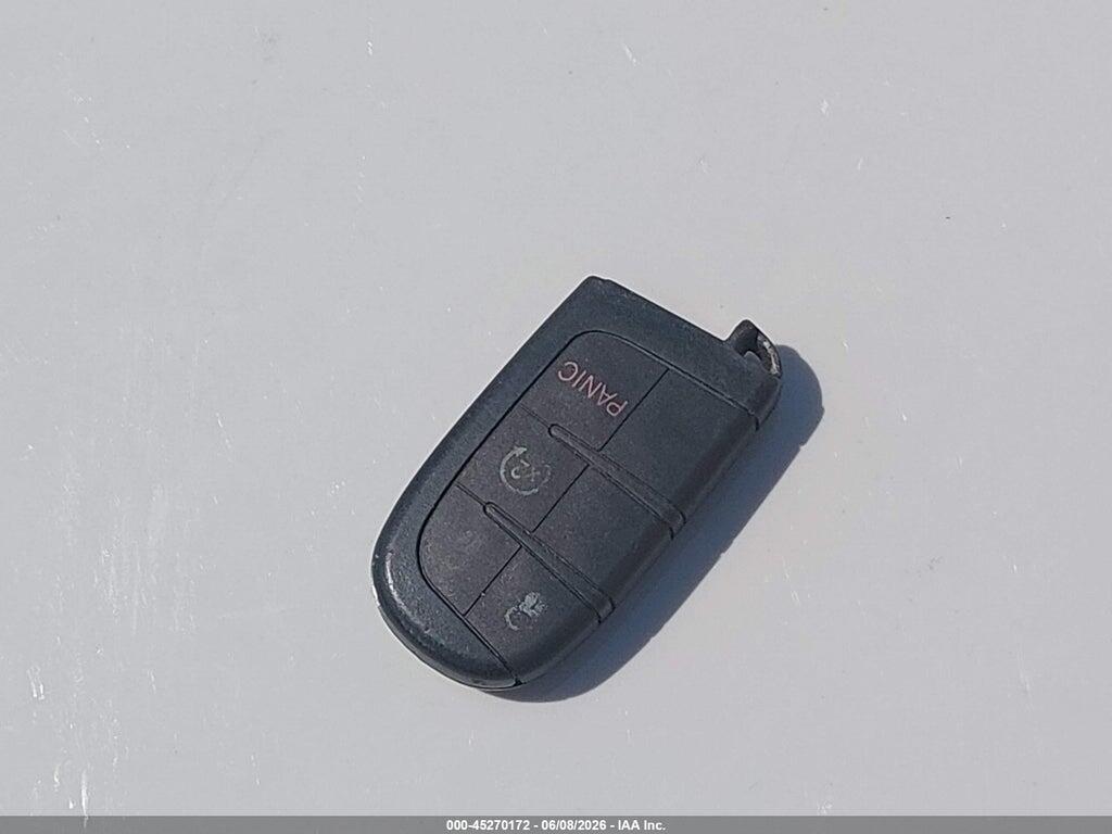 2C3CCABG9FH867877 2015 CHRYSLER 300 photo no. 11
