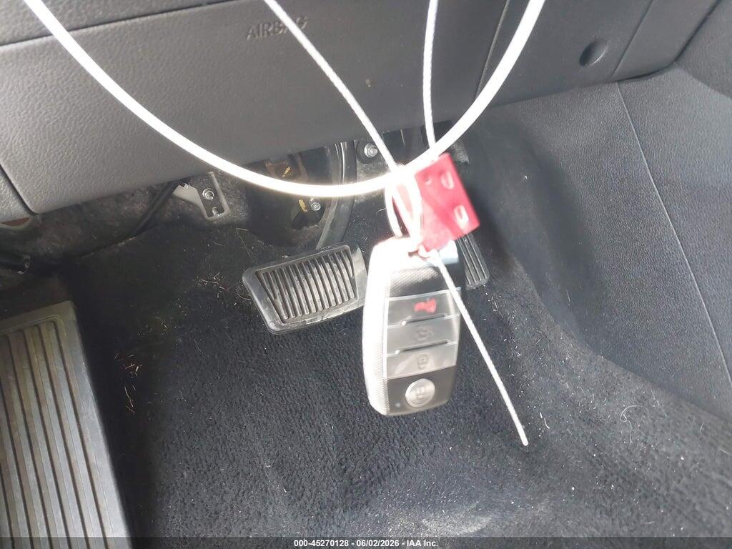 KNDCB3LC5K5257546 2019 KIA NIRO photo no. 11