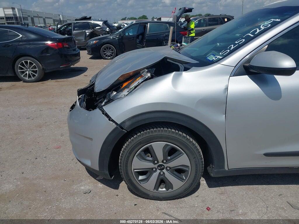 KNDCB3LC5K5257546 2019 KIA NIRO photo no. 6