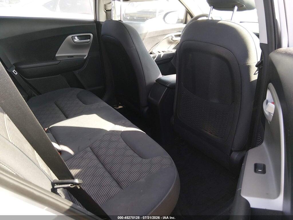 KNDCB3LC5K5257546 2019 KIA NIRO photo no. 8