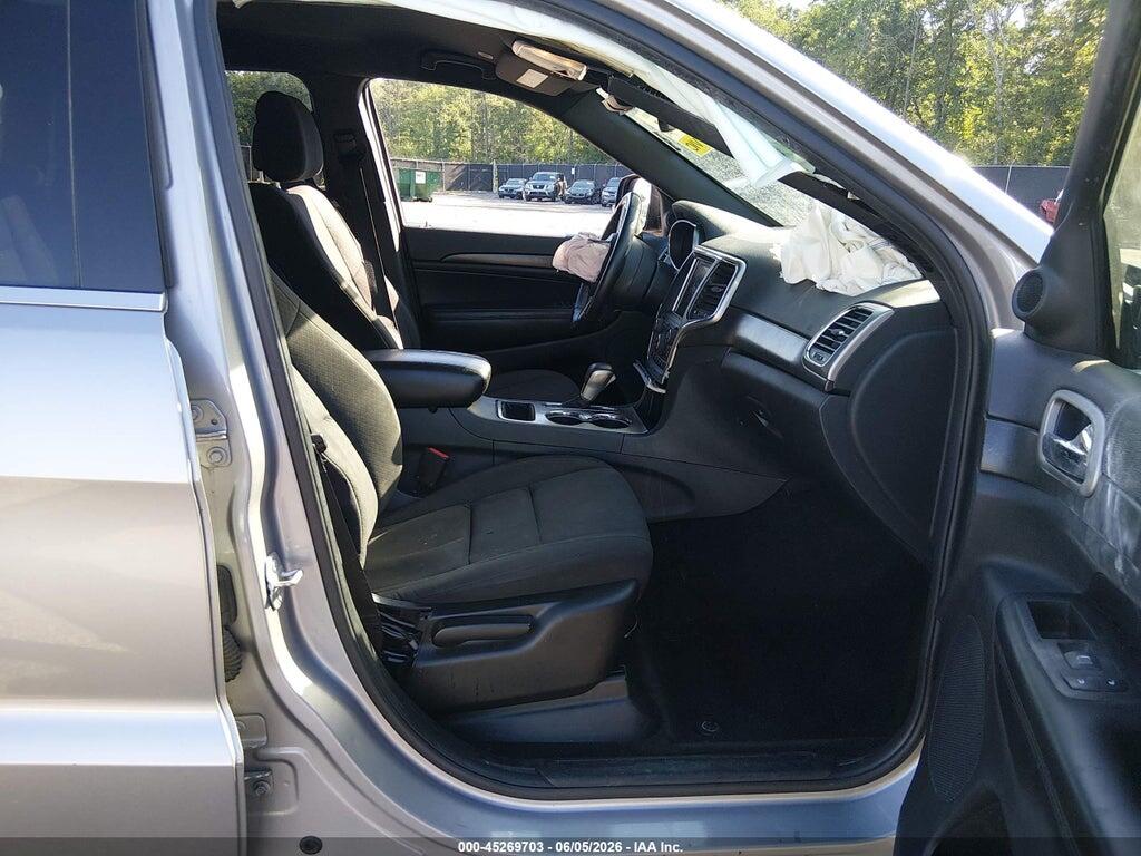 1C4RJEAG6JC246810 2018 JEEP GRAND CHEROKEE photo no. 5