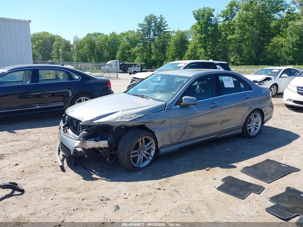 WDDGF8BB0CA712071 2012 MERCEDES-BENZ C 300 photo no. 2
