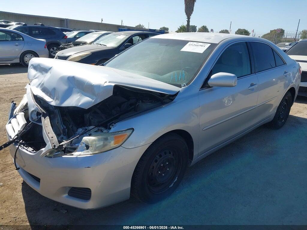 4T1BF3EK5BU707346 2011 TOYOTA CAMRY photo no. 2