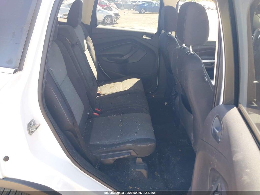 1FMCU0GD2HUE40070 2017 FORD ESCAPE photo no. 8